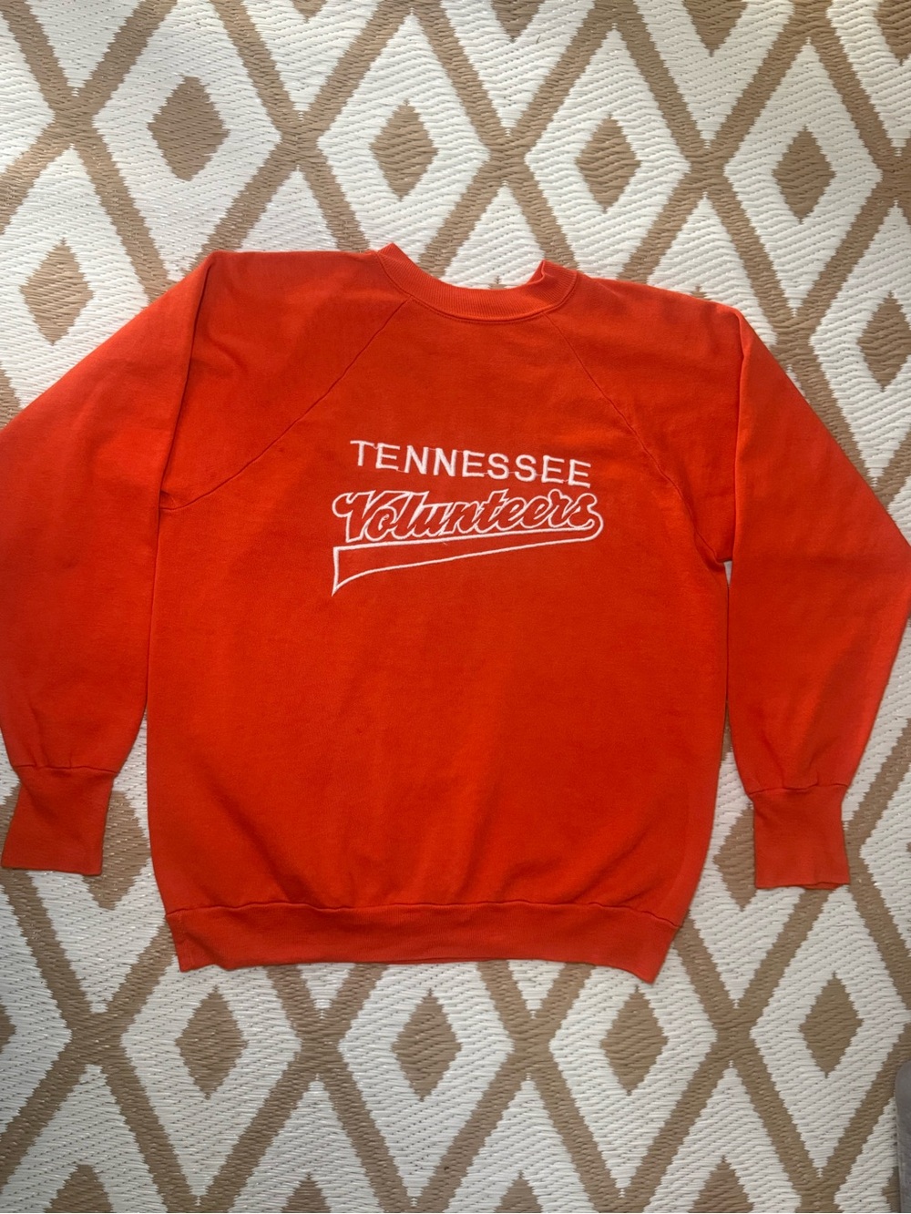 Vintage 80s Tennessee Volunteers orange crewneck sweatshirts size L